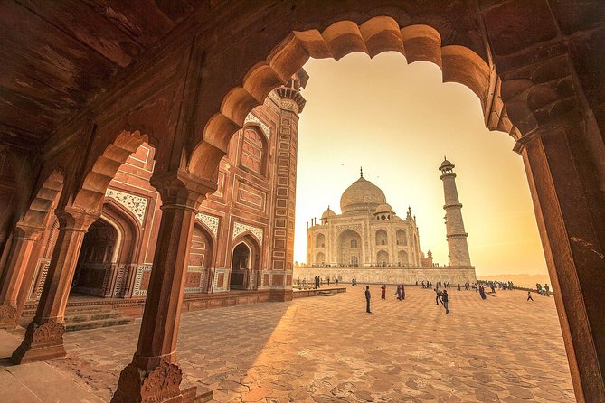 From Delhi: Taj Mahal & Agra Private Day Trip with Transfers - Door-to-door comfort: private AC car from Delhi to Agra
