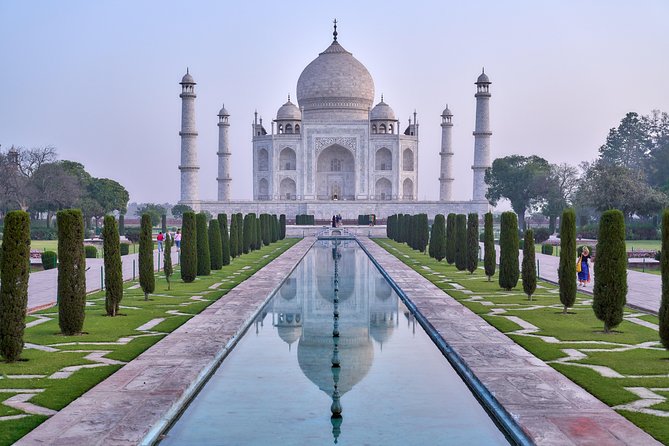 From Delhi: Taj Mahal & Agra Private Day Trip with Transfers - Taj Mahal Sunrise: how your timing shapes everything