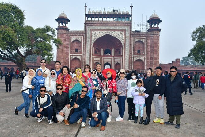 From Delhi: Taj Mahal and Agra City Tour by Car - All Inclusive - Taj Mahal: how to plan for crowds, timing, and the best viewpoints