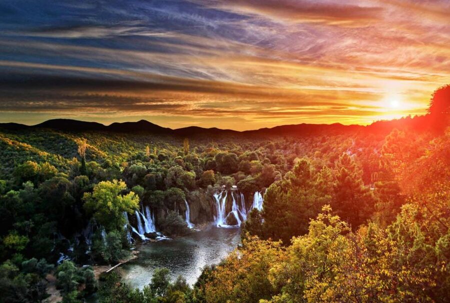 From Dubrovnik: Day Trip to Mostar and Kravice Falls - Key things to know before you go