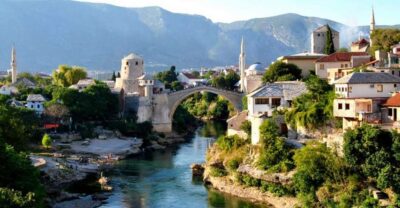From Dubrovnik: Day Trip to Mostar and Kravice Falls - Crossing the border into Bosnia: ID rules and timing pressure