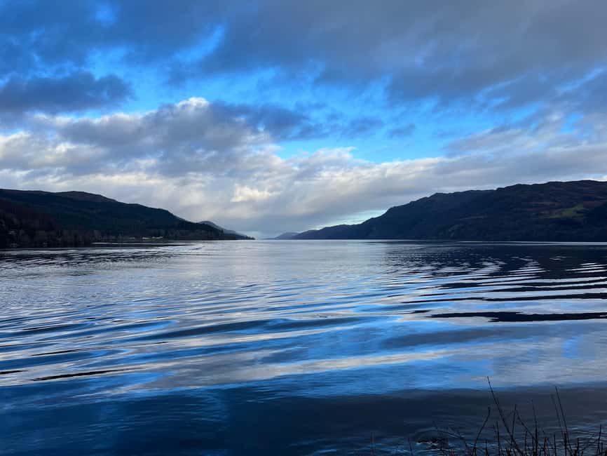 From Edinburgh: Loch Ness, Glencoe & The Highlands Day Trip - En route stories: Linlithgow Palace, the Kelpies, and Stirling Castle views