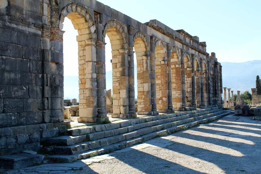 From Fez: Volubilis Moulay Idriss and Meknes Day Trip - Getting out of Fez: air-conditioned comfort plus real photo stops