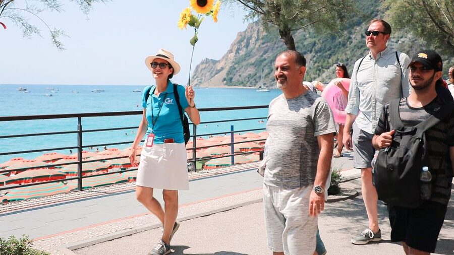 From Florence: Cinque Terre Day Trip with Optional Lunch - The boat ride: the best reason to pick the full-day option