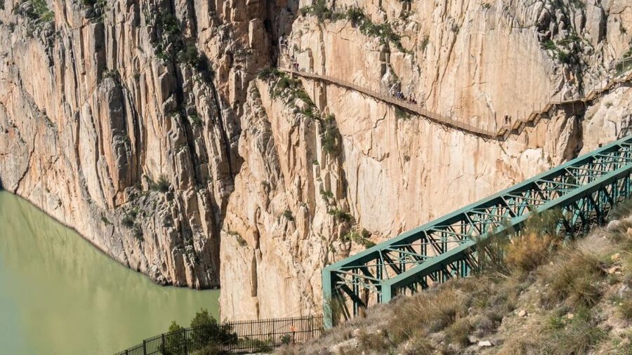 From Fuengirola: Caminito del Rey Guided Day Trip - Pace and timing: why the day feels long but not rushed