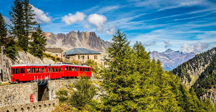 From Geneva: Chamonix Mont-Blanc Private Day Trip - Geneva to Chamonix in a Private, Air-Conditioned Minibus