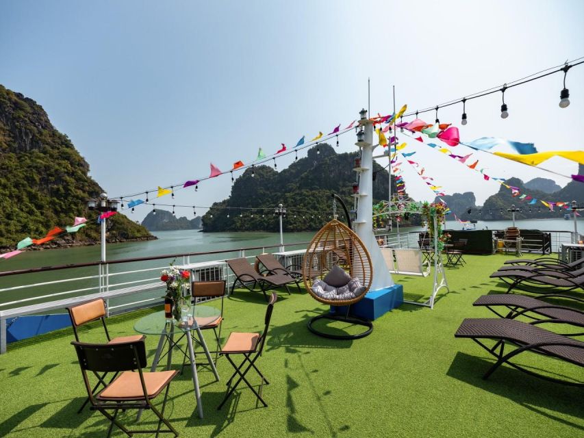 From Hanoi: Halong Bay Deluxe Cruise Day Trip - Luon Cave and optional kayaking: a quieter side of Halong Bay