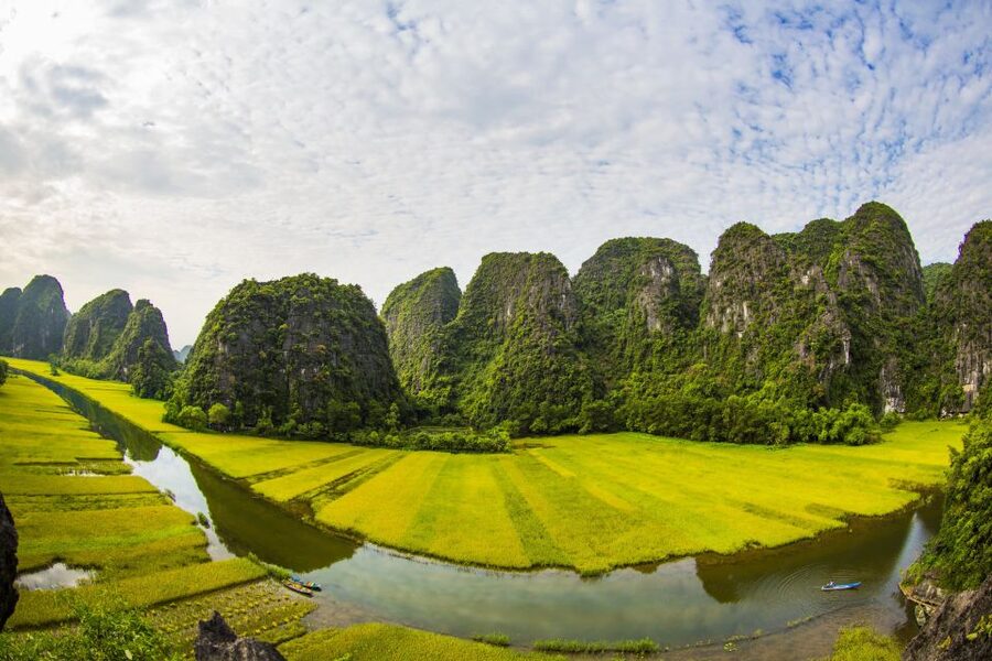 From Hanoi: Hoa Lu, Mua Cave and Tam Coc Full-Day Trip - Hoa Lu’s Former Capital: The 1-Hour Stop That Gives Context