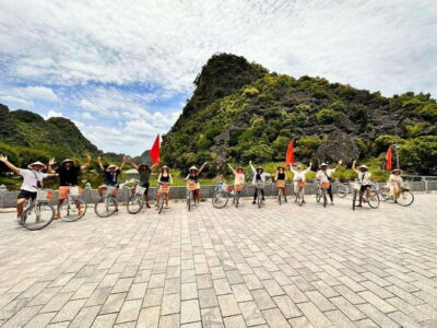 From Hanoi: Ninh Binh, Hoa Lu, Tam Coc, & Mua Cave Day-Trip - Hoa Lu Ancient Capital: dynasties in a temple-and-gardens layout