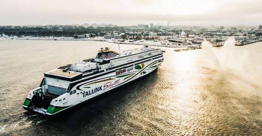 From Helsinki: Return Day Trip Ferry Ticket to Tallinn - On-Board Life: Restaurants, Duty-Free, and Big-Ship Comfort