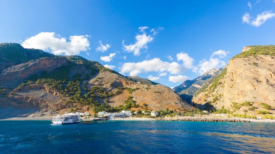 From Heraklion: Samaria Gorge & Agia Roumeli Hiking Day Trip - Omalos Plateau Prep: Supplies, Rules, and First Views