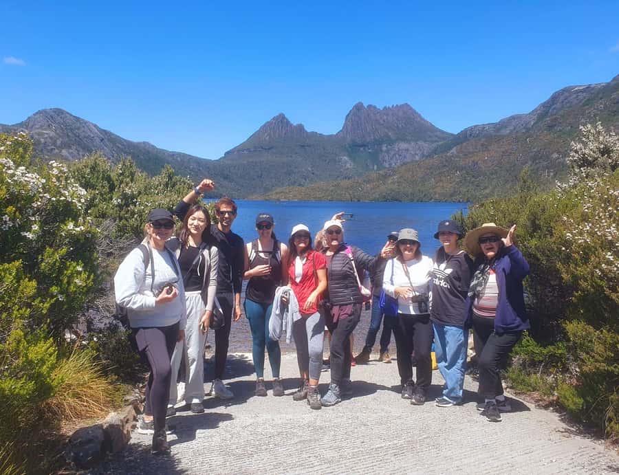 From Hobart: Active Day Trip to Cradle Mountain - Hobart to Deloraine: The Road Trip Portion (and Why It Matters)
