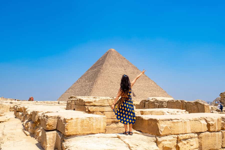 From Hurghada: Grand Egyptian Museum Pyramids Cairo Day Trip - The long ride back: comfort beats perfection