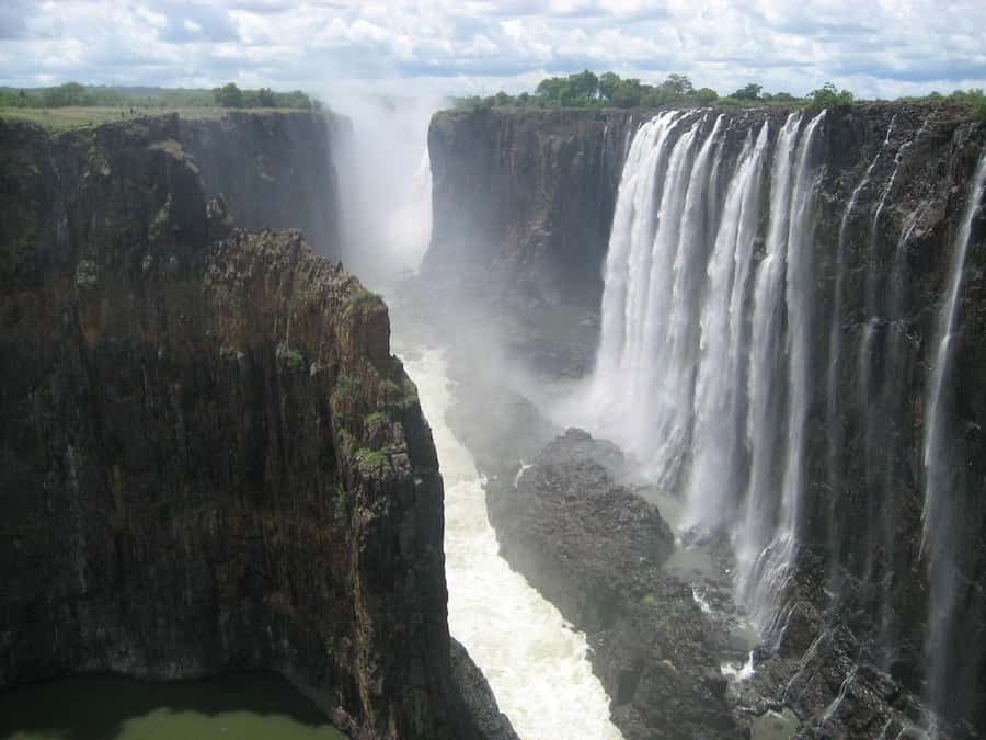 From Kasane: Victoria Falls Day Trip (Zimbabwe side) - Key highlights you’ll care about