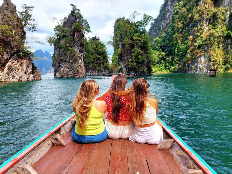 From Krabi: Khao Sok Cheow Lan Lake Day Trip - Leaving Krabi for Cheow Lan: the early start and Rajjaprabha Dam stop
