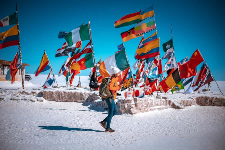 From La Paz: 4-Day Trip to San Pedro de Atacama w/Salt Flats - Salar de Uyuni: Sunset Photos, Salt Hotel, and the Incahuasi Choice