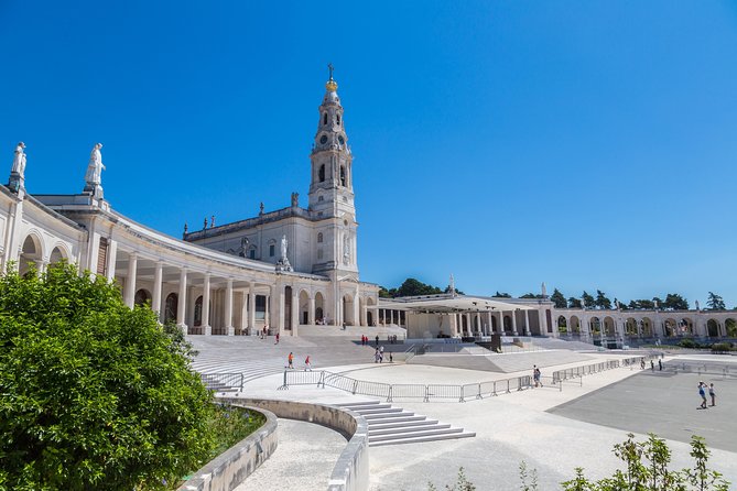 From Lisbon: Fatima Batalha Nazare & Obidos Small Group Day Trip - What you get for $101.58: value and what to budget