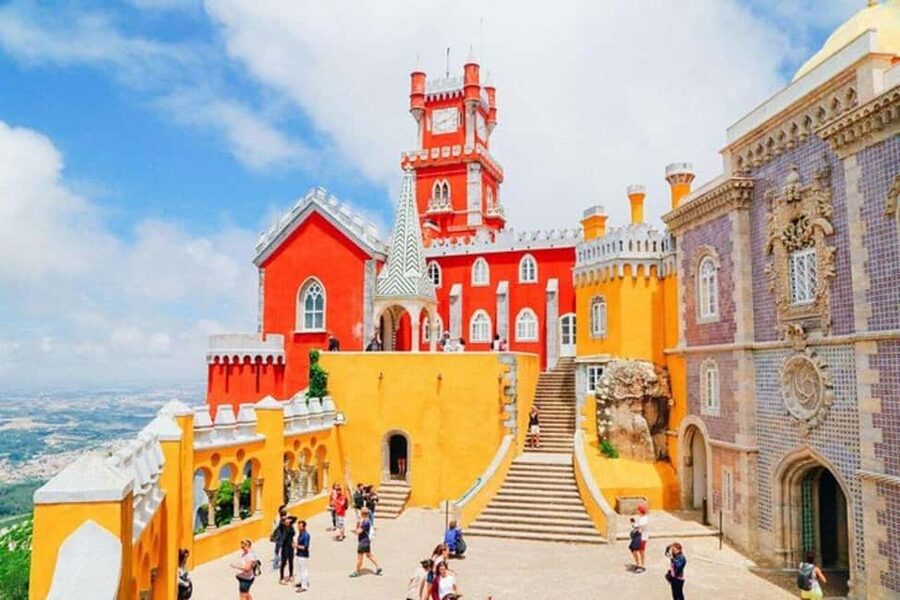 From Lisbon: Sintra, Cabo da Roca, & Cascais Day Trip - Castle of the Moors: The Reconquista Viewpoint Stop