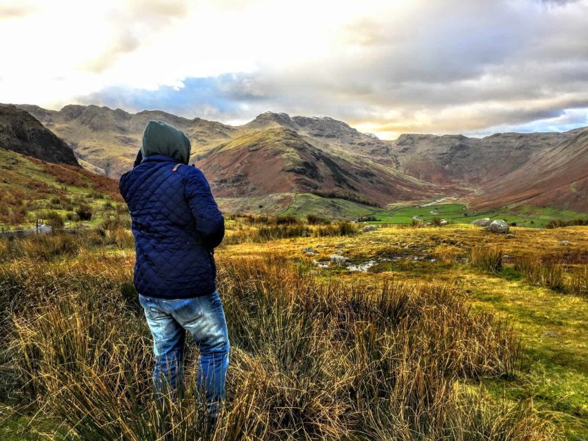 From Liverpool: Lake District Sightseeing Adventure Day Trip - Bowness-on-Windermere and a Windermere cruiser: the easy lake moment