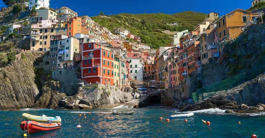 From Livorno: Day Trip to Pisa and Cinque Terre's Manarola - Quick hits before you go