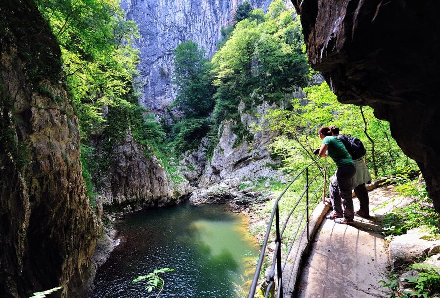 From Ljubljana: Škocjan UNESCO Caves and Piran Full-Day Trip - Who this trip suits best (and who should reconsider)