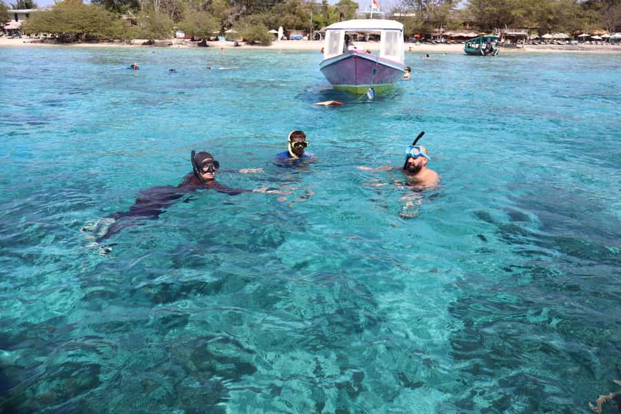 From Lombok: Gili Islands Snorkeling Day Trip - Gili Air: final snorkeling, turtle moments, and fish feeding