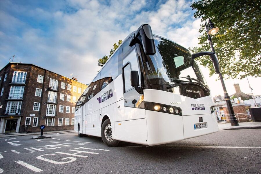 From London: Day Trip to Downton Abbey, Oxford and Bampton - Should you book the London to Oxford, Bampton, and Highclere day trip?