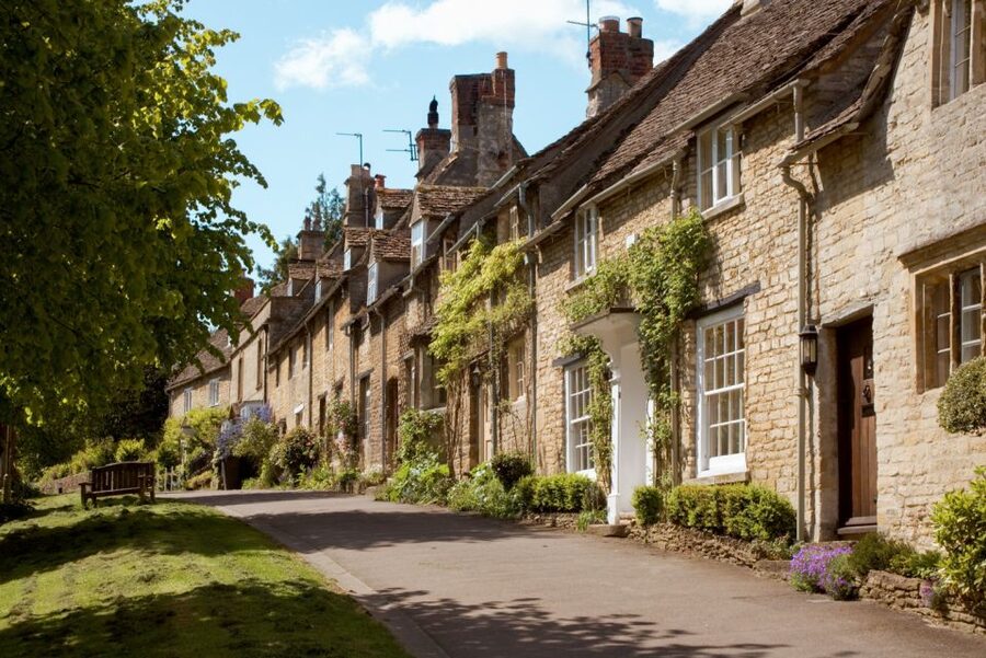 From London: Oxford and Cotswolds Villages Day Trip - Key highlights worth planning around