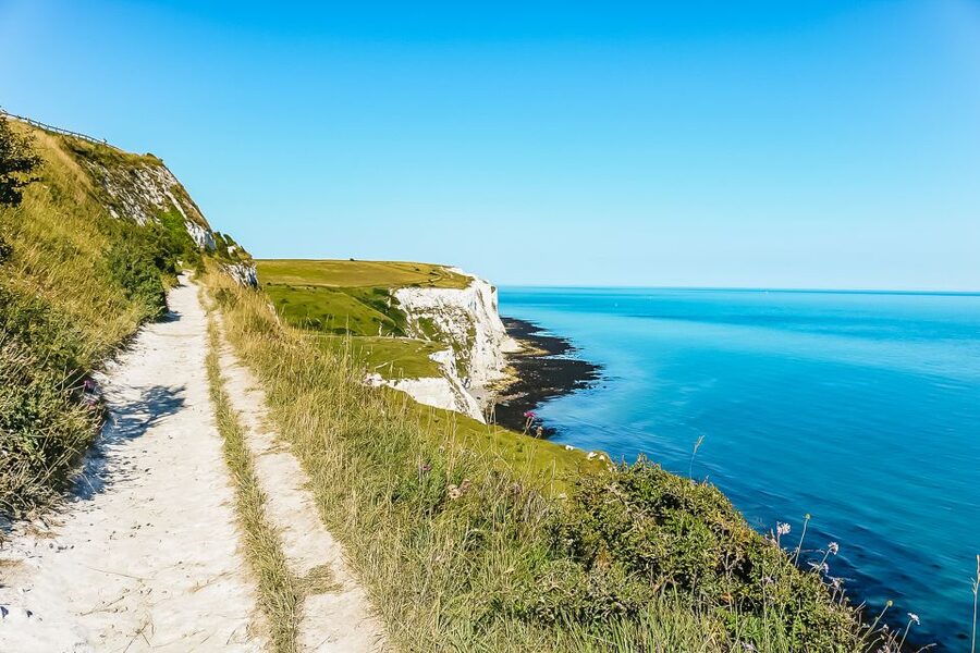 From London: White Cliffs of Dover and Canterbury Day Trip - Getting Started Near Blackfriars: Easy to Find, Early Enough to Win the Day