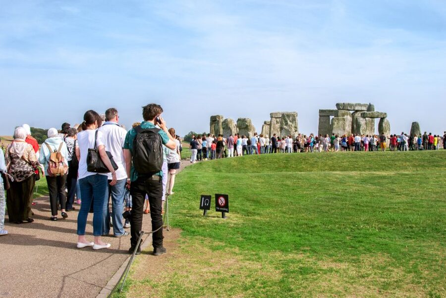 From London: Windsor Castle, Bath, and Stonehenge Day Trip - Key things that make this tour worth it