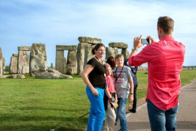 From London: Windsor Castle, Bath, and Stonehenge Day Trip - Windsor Castle State Apartments and St George’s Chapel: what to prioritize