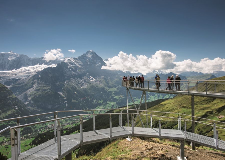 From Lucerne: Day Trip to Grindelwald & Lauterbrunnen - Grindelwald: Glacier Village and the Eiger–Mönch–Jungfrau skyline
