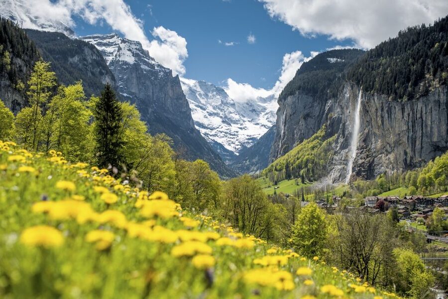 From Lucerne: Day Trip to Jungfraujoch – Top of Europe - The Ice Palace tunnels: when “walking into the glacier” stops being a slogan