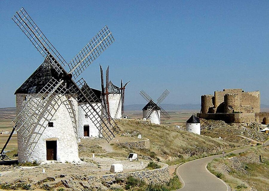 From Madrid: Day trip to Toledo and Don Quixote Windmills - Timing and pacing: fitting two big destinations into one day