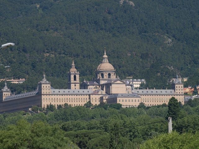 From Madrid: El Escorial, Valley and Segovia Day Trip - Key things to know before you go