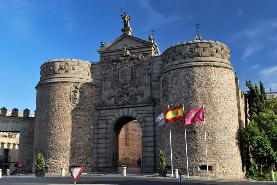 From Madrid: El Escorial, Valley and Segovia Day Trip - What’s not included in Segovia (and how to handle it)