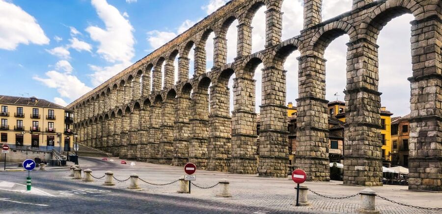 From Madrid: Guided Day Trip to Segovia, optional Alcázar - Free time in Segovia: use it like a local, not like a checklist