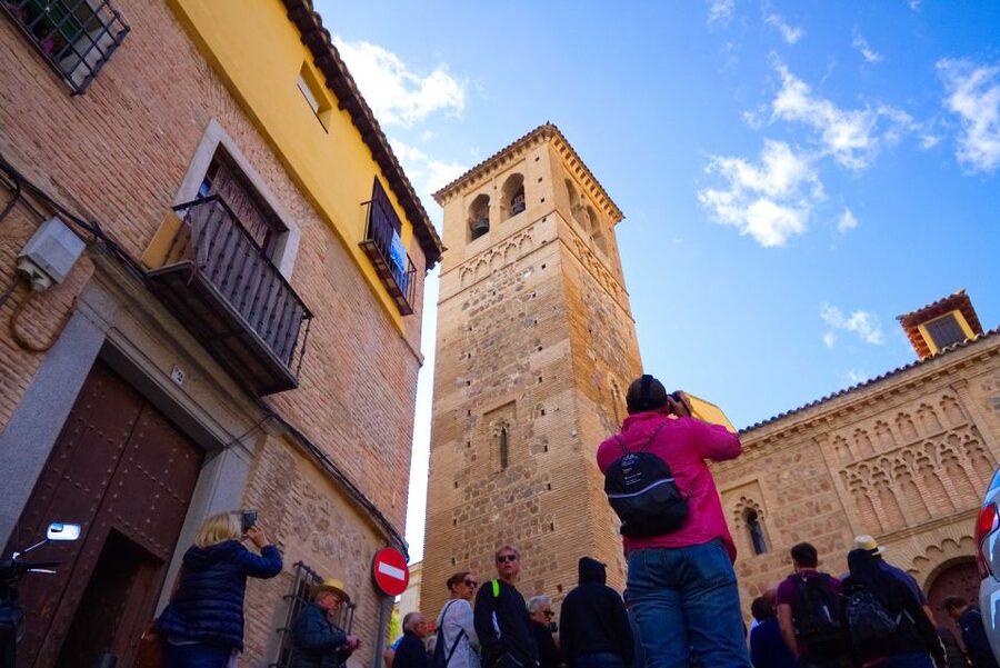 From Madrid: Toledo Guided Day Trip - Why Toledo feels worlds away from Madrid