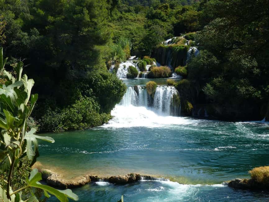 From Makarska: Krka Waterfalls & Šibenik Day Trip - Should you book the Makarska Krka Waterfalls & Šibenik day trip?