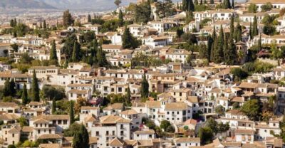 From Malaga and Costa Del Sol: Granada Day Trip - Getting dropped in the right place: how to use your five hours wisely