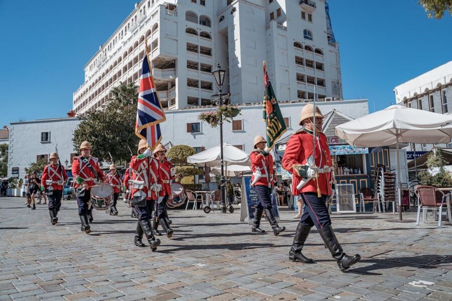 From Malaga: Full-Day Trip to Gibraltar - The monkeys of Gibraltar: the photo moment that can steal the show
