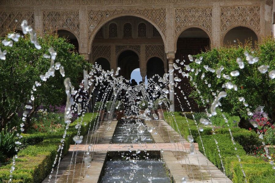 From Malaga: Granada Full-Day Trip with Alhambra - Alcazaba and the Charles V Palace Area: The Fort and the Contrast