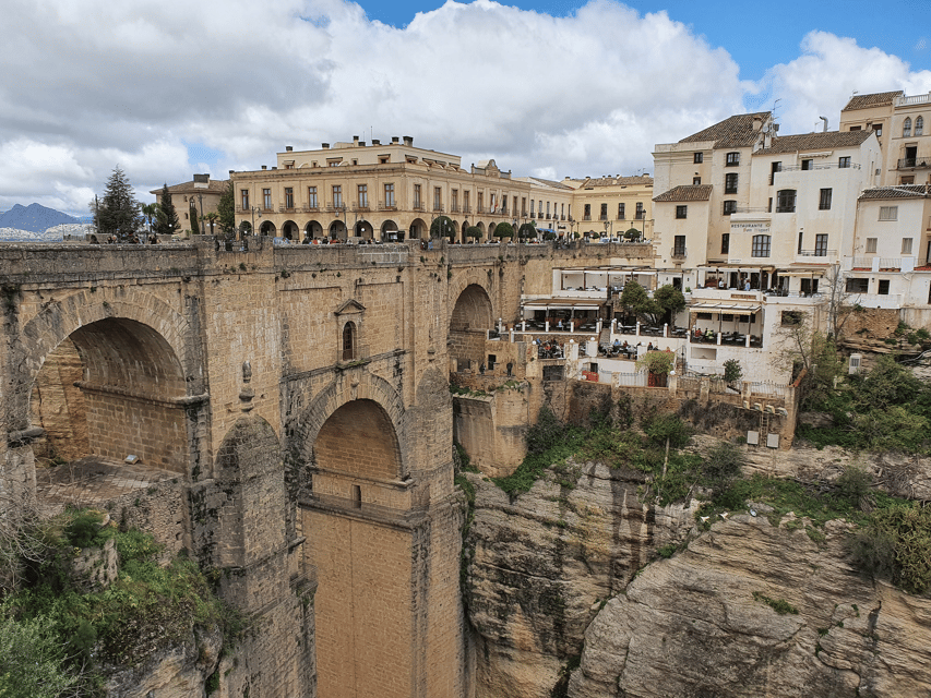 From Malaga: Ronda and Setenil de las Bodegas Day Trip - Timing Tips: Setenil First vs Ronda First