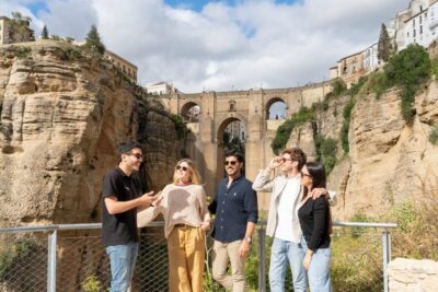 From Málaga: Ronda, White Village & Sevilla Day Trip - Morning Logistics: The Málaga Meeting Point and the Long-Haul Comfort