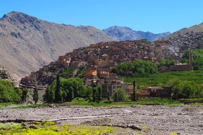 From Marrakech: Atlas Mountains and Berber Villages Day Trip - The Imlil-area waterfall hike: what that 90-minute walk is really like