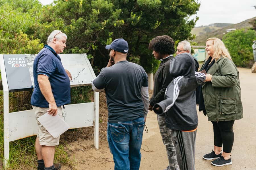 From Melbourne: Small-Group Great Ocean Road Day Trip - Anglesea and Lorne: How the Tour Breaks Up the Drive