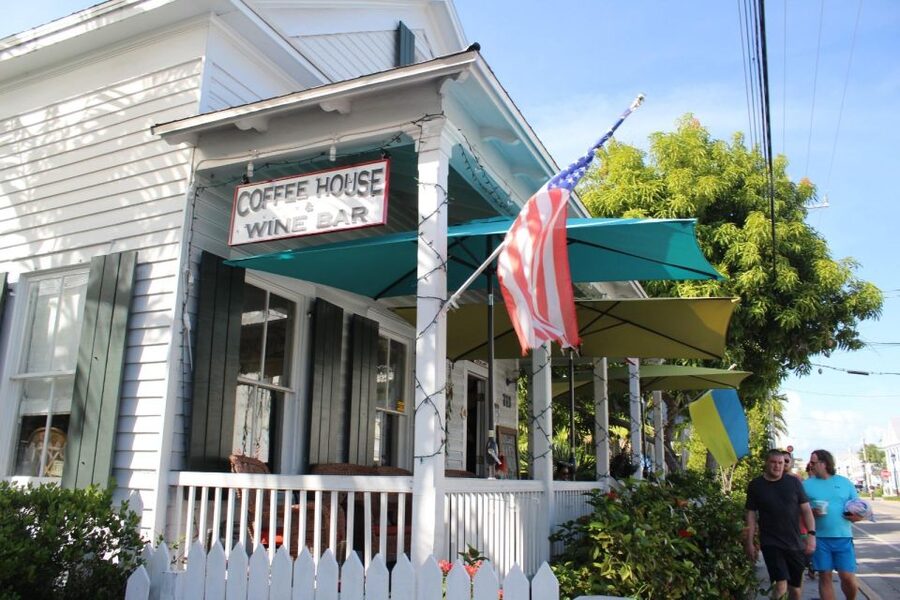 From Miami: Key West Day Trip with Pickup at Selected Hotels - What to pack: the small items that save the day