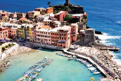 From Milan: Cinque Terre Guided Full-Day Trip With Cruise - Meeting in Milan: the early start game