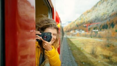 From Milan: St Moritz & Alps Day Trip with Bernina Red Train - Bernina Pass viewpoints: where the Alps start doing the talking