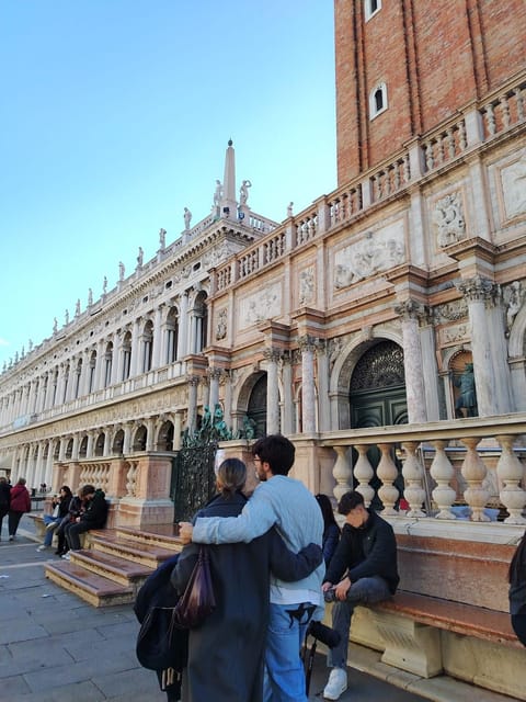 From Milan: Venice City Highlights Guided Day Trip - The “photo stop + guided walk” segment: short chances to frame Venice your way